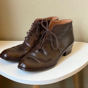 Vintage Leather Oxfords